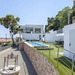 Rent 6 bedroom house of 728 m² in Valencia