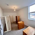 Rent 2 bedroom flat in West Midlands