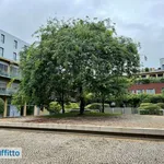 Affitto 4 camera appartamento di 97 m² in Turin