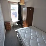 Rent 4 bedroom house in East Midlands