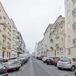 Rent 3 bedroom apartment in Lisbon