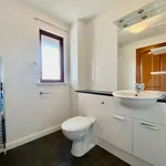 Rent 2 bedroom apartment in Edinburgh