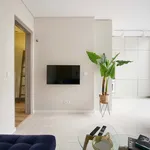 Rent 2 bedroom apartment of 64 m² in Lisboa