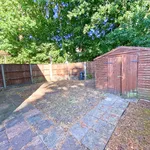 Rent 4 bedroom house in Camberley