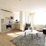 Rent 2 bedroom flat in Brighton