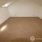 Rent 3 bedroom flat in Aberdeen