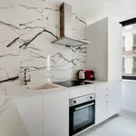 Appartement de 750 m² avec 2 chambre(s) en location à Paris