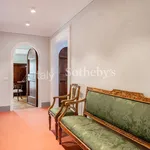 Rent 9 bedroom apartment of 180 m² in Lucca