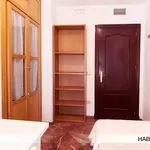 Rent 4 bedroom apartment in Seville