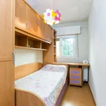 Rent a room of 64 m² in madrid