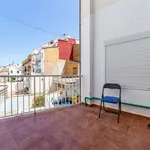 Rent a room of 87 m² in valencia