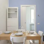 Rent 1 bedroom apartment of 47 m² in Milan