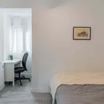 Rent a room in Madrid