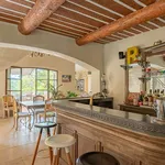 Maison de 353 m² avec 8 chambre(s) en location à Aix-en-Provence