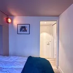 Appartement de 29 m² avec 1 chambre(s) en location à Paris