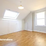 Rent 4 bedroom house in Surrey