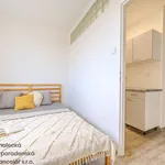 Pronajměte si 2 ložnic/e byt o rozloze 30 m² v Hodonín