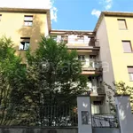 Rent 4 bedroom apartment of 100 m² in Bologna