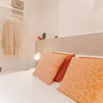 Alquilo 2 dormitorio apartamento de 65 m² en madrid