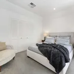 Rent 5 bedroom house in Melbourne