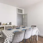 Maison de 120 m² avec 5 chambre(s) en location à Reims