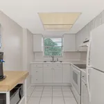 Rent 1 bedroom apartment of 62 m² in Sarasota