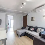 Rent a room of 65 m² in valencia