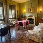 Rent 6 bedroom apartment of 200 m² in Bologna