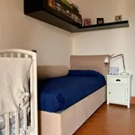 Rent 3 bedroom apartment of 75 m² in Roma