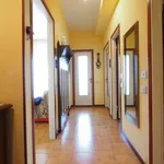 Rent 2 bedroom apartment of 69 m² in Milan