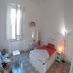 Rent a room in florence