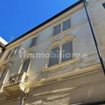 Rent 4 bedroom apartment of 142 m² in Padua