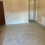 Rent 3 bedroom house in East Midlands