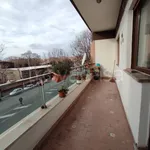 Rent 3 bedroom apartment of 96 m² in Roma