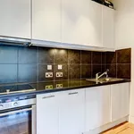 Rent 2 bedroom flat of 800 m² in London