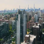 Rent 2 bedroom apartment of 994 m² in Manhattan