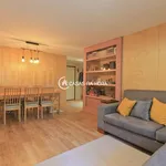 Rent 3 bedroom apartment of 99 m² in Porto