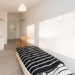 Miete 5 Schlafzimmer wohnung in Munich