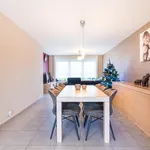 Maison de 173 m² avec 1 chambre(s) en location à Ypres