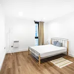 Rent 2 bedroom flat in London