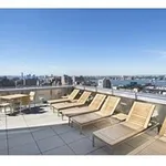 Rent 2 bedroom apartment of 957 m² in Manhattan