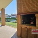 Rent 3 bedroom house of 250 m² in Monticello Conte Otto