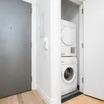 Rent 2 bedroom apartment in Manhattan