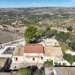 Rent 3 bedroom house of 220 m² in Ragusa