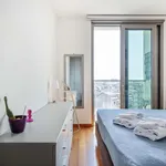 Rent 6 bedroom apartment of 80 m² in Milan