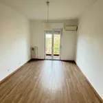 Rent 2 bedroom apartment of 75 m² in Milan