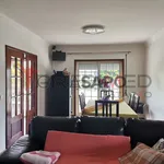 Rent 3 bedroom house of 153 m² in Guimarães