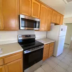 Rent 4 bedroom apartment of 120 m² in San Diego