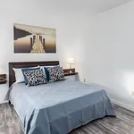 Appartement de 968 m² avec 3 chambre(s) en location à Vancouver