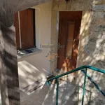 Maison de 62 m² avec 3 chambre(s) en location à Saint-Rome-de-Cernon